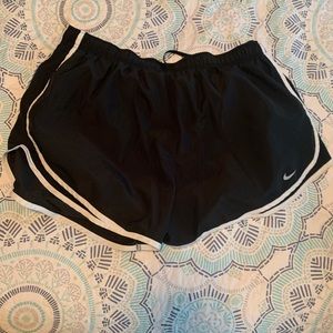 nike dri fit running shorts